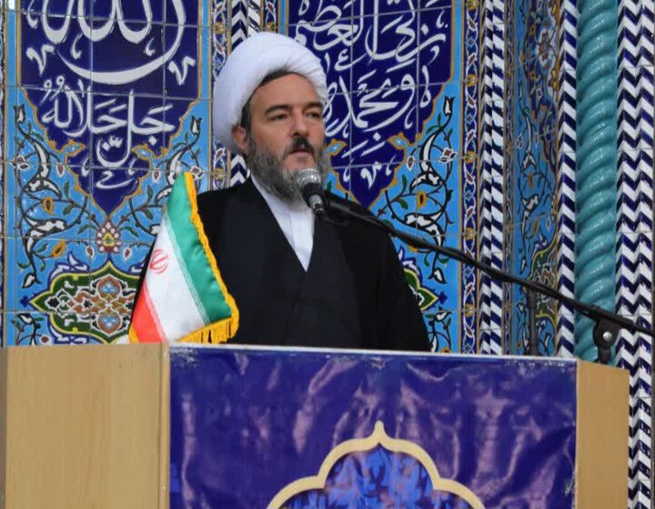 تصاویر/ اقامه نماز جمعه شهرستان بیجار