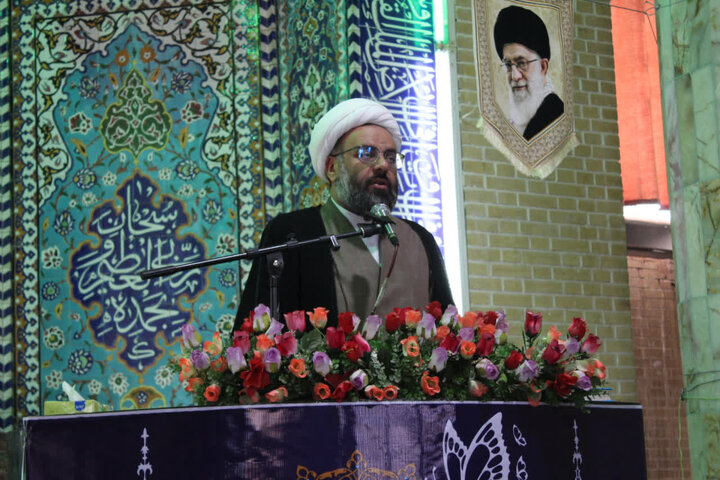 تصاویر/ برگزاری نماز جمعه شهرستان خاتم