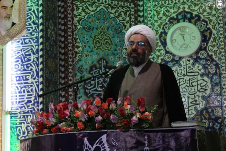 تصاویر/ برگزاری نماز جمعه شهرستان خاتم