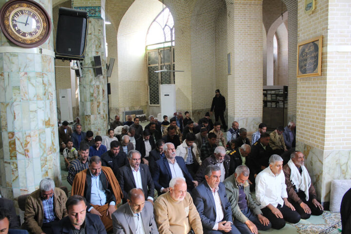 تصاویر/ برگزاری نماز جمعه شهرستان خاتم
