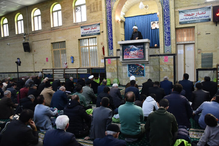 صاویر/ اقامه نماز جمعه شهرستان خوی