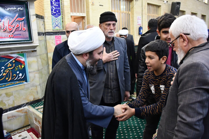 صاویر/ اقامه نماز جمعه شهرستان خوی