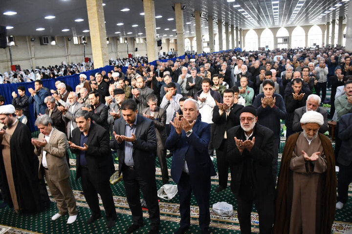 صاویر/ اقامه نماز جمعه شهرستان خوی