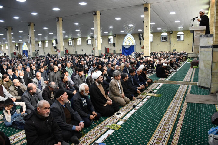 صاویر/ اقامه نماز جمعه شهرستان خوی