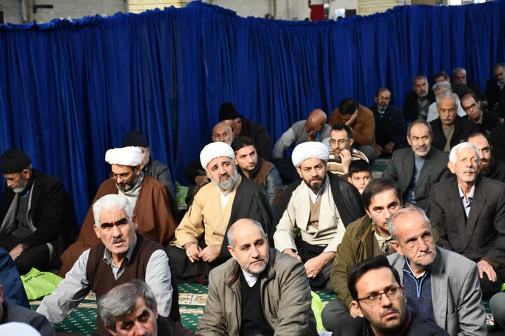 صاویر/ اقامه نماز جمعه شهرستان خوی