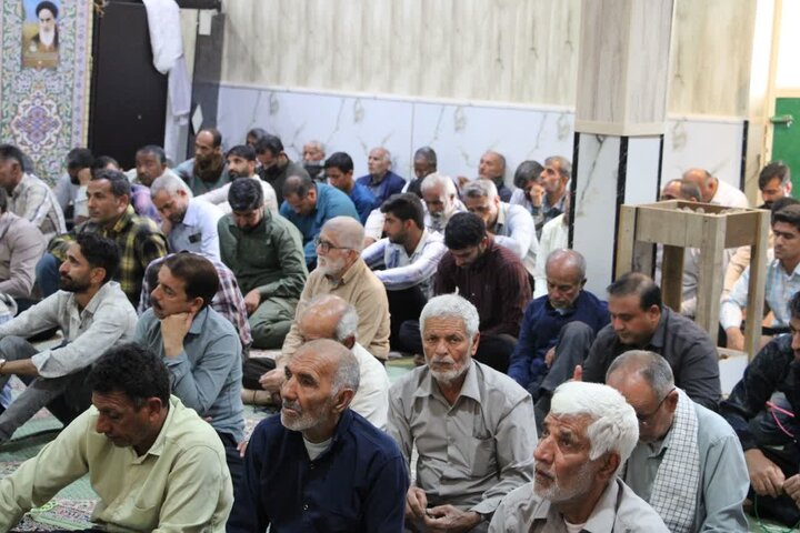 تصاویر/ اقامه نماز جمعه شهر منوجان