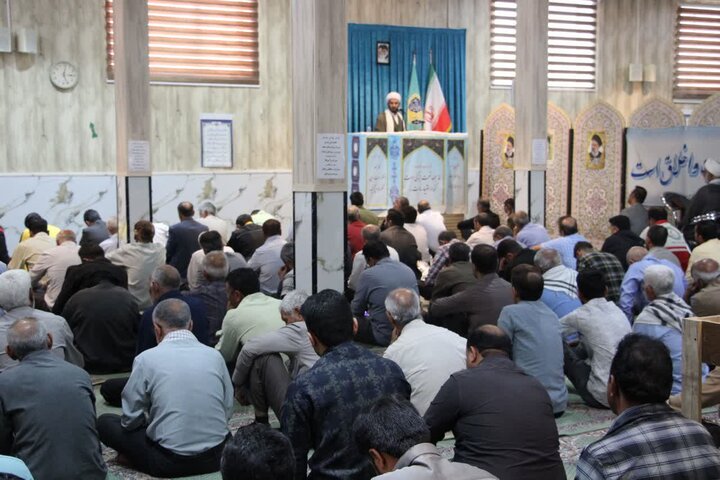 تصاویر/ اقامه نماز جمعه شهر منوجان