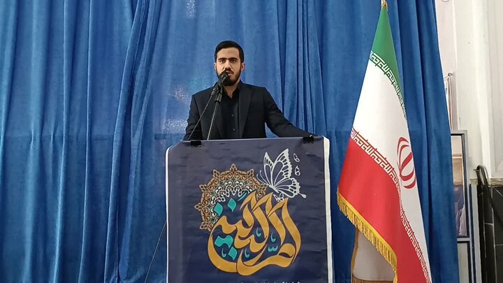 تصاویر/ اقامه نماز جمعه شهر بردسیر