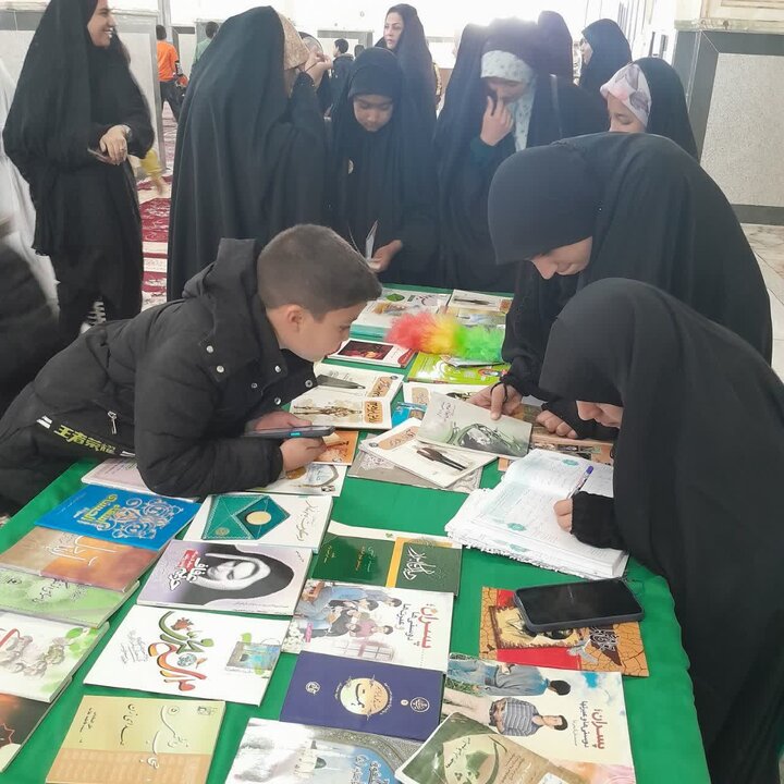 تصاویر/ اقامه نماز جمعه شهر بردسیر