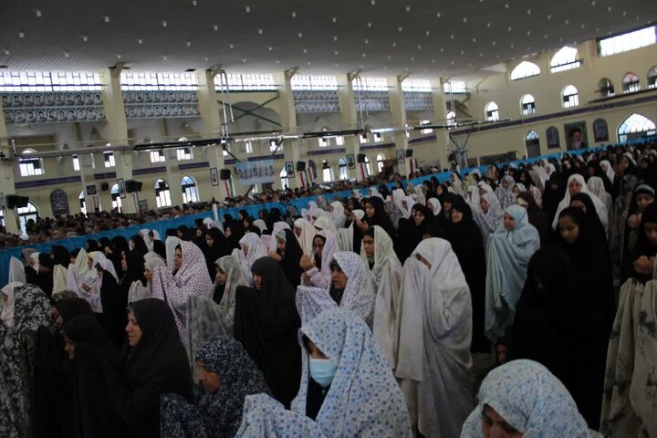 تصاویر/ اقامه نماز جمعه شهربابک