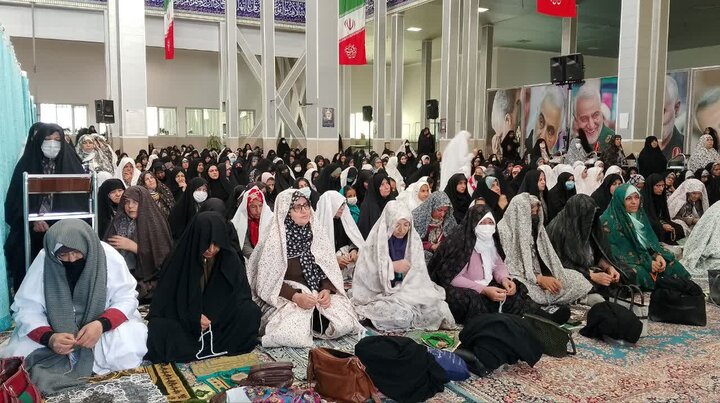 تصاویر/ اقامه نماز جمعه شهر رابر