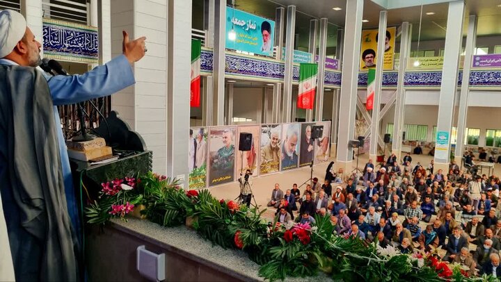 تصاویر/ اقامه نماز جمعه شهر رابر