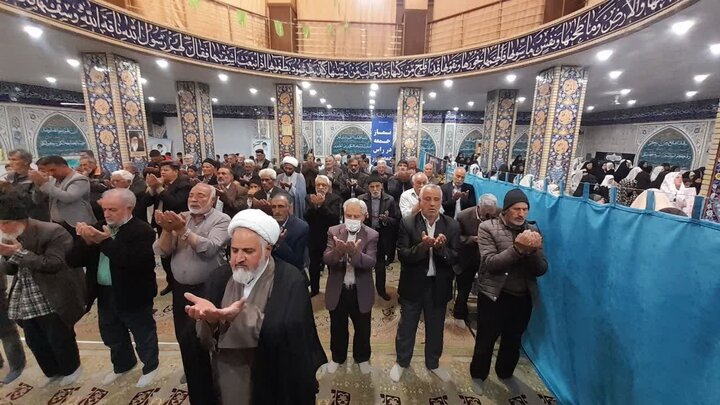 تصاویر/ اقامه نماز جمعه شهر پاریز