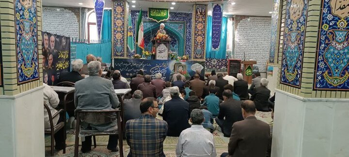 تصاویر/ اقامه نماز جمعه شهر پاریز