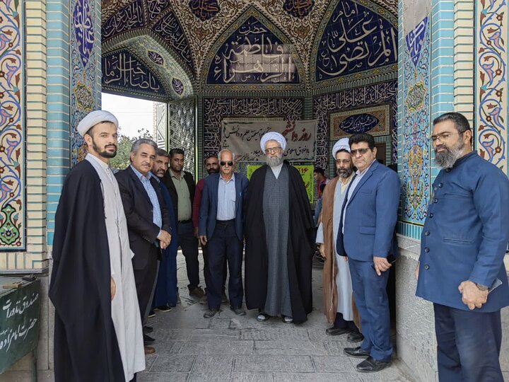 تصاویر/ اقامه نماز جمعه شهر شهداد