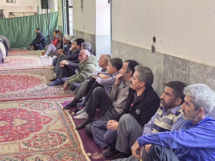 تصاویر/ اقامه نماز جمعه شهر شهداد