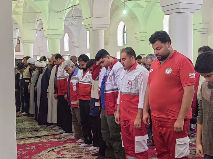 تصاویر/ اقامه نماز جمعه شهر شهداد