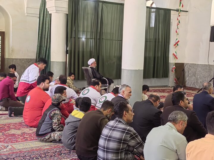 تصاویر/ اقامه نماز جمعه شهر شهداد