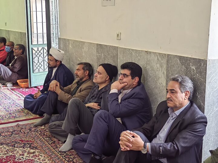 تصاویر/ اقامه نماز جمعه شهر شهداد