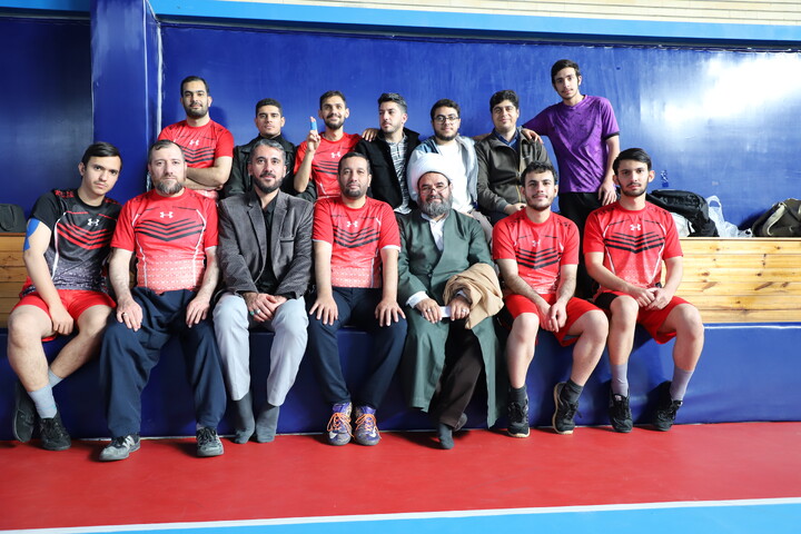 تصاویر / مسابقات رشته والیبال در چهارمین جشنواره فرهنگی ورزشی طلاب استان کردستان