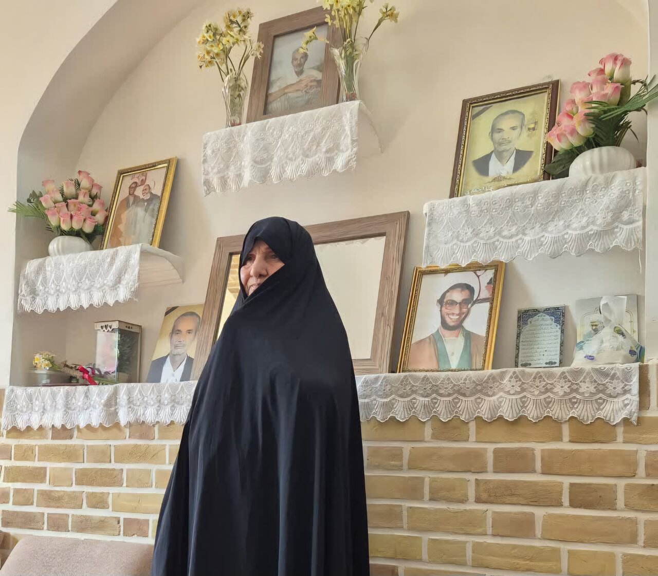 تجلیل از صبر و تربیت اسلامی مادر شهید طلبه محمدرضا احمدی