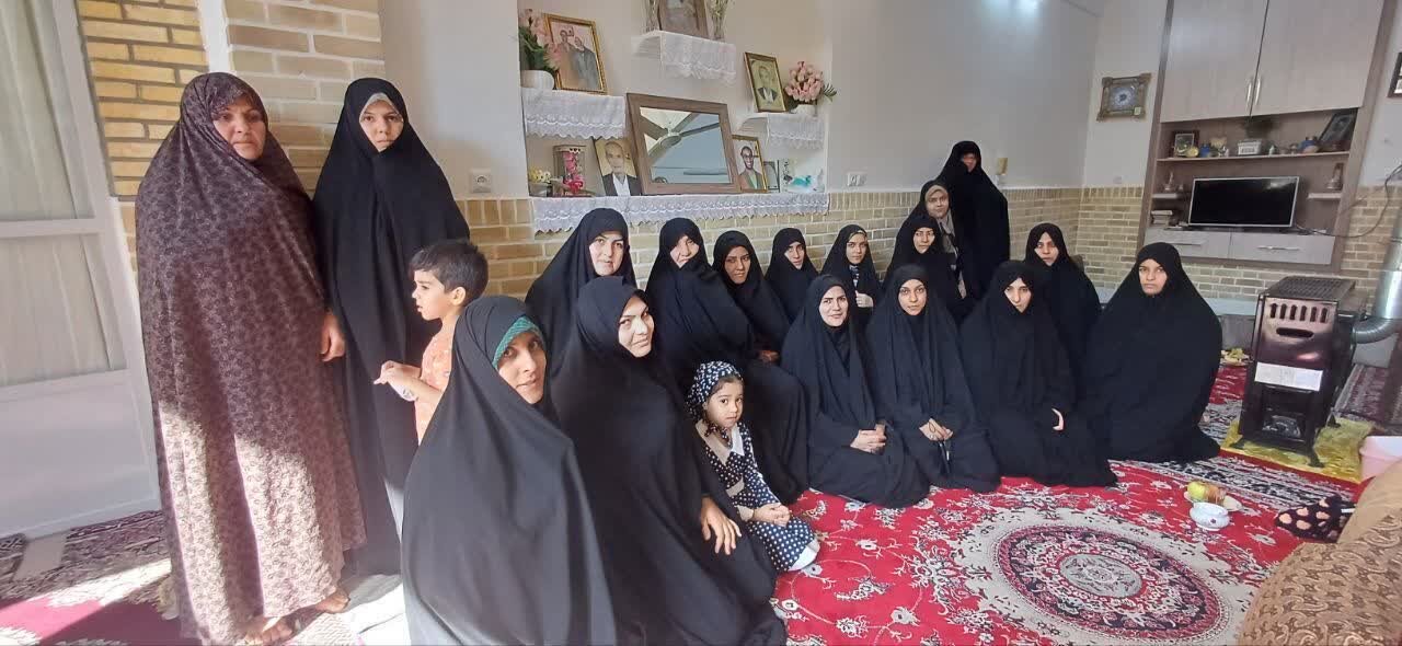 تجلیل از صبر و تربیت اسلامی مادر شهید طلبه محمدرضا احمدی