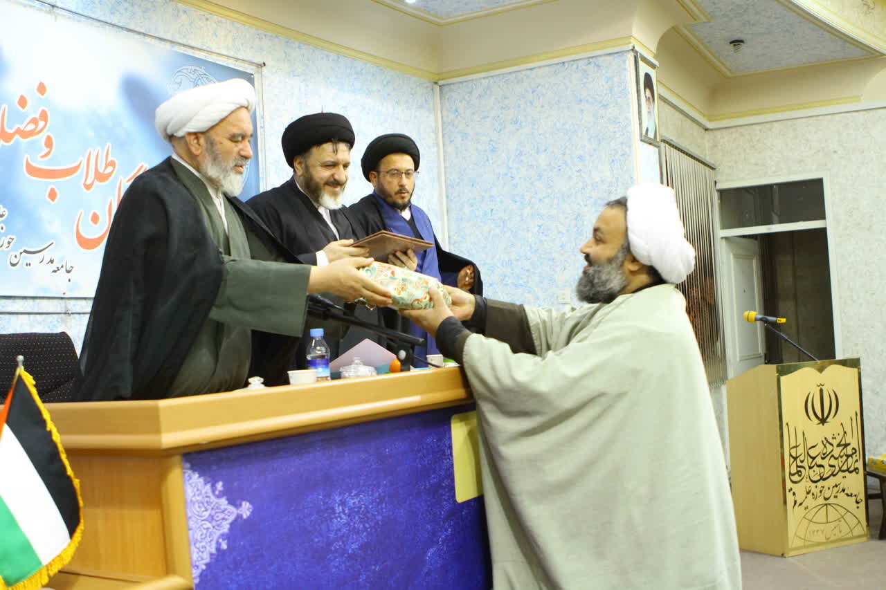 گزارشی از جلسه مجمع عمومی نمایندگان طلاب و فضلای حوزه علمیه قم