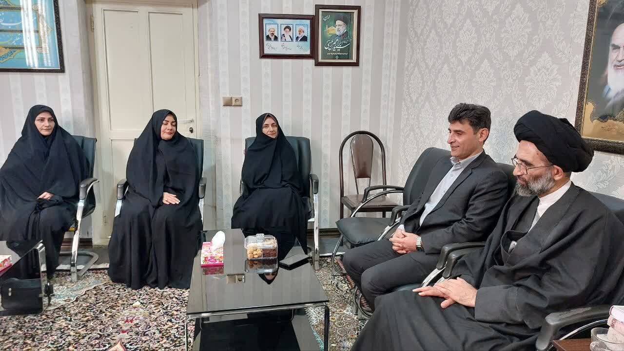 لزوم ترویج ازدواج های دانشجویی در دانشگاه ها