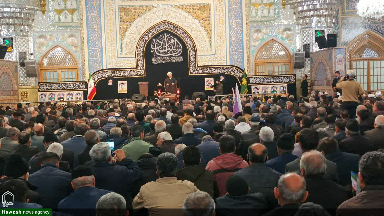 زیارت امام رضا(ع) سبب فراموشی غصه‌ها می‌شود