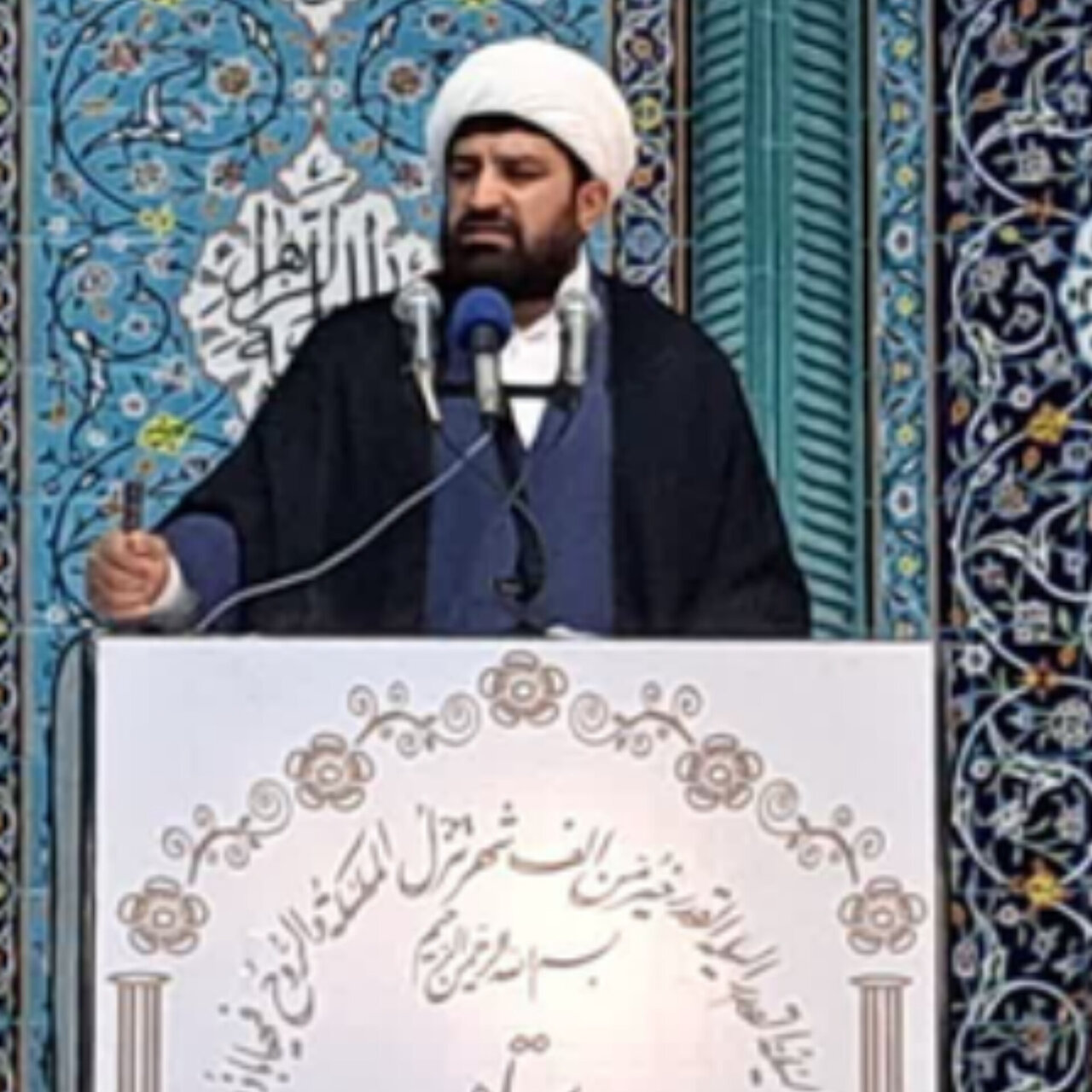 ریشه بسیاری از آسیب‌های اجتماعی در مشکلات اقتصادی است