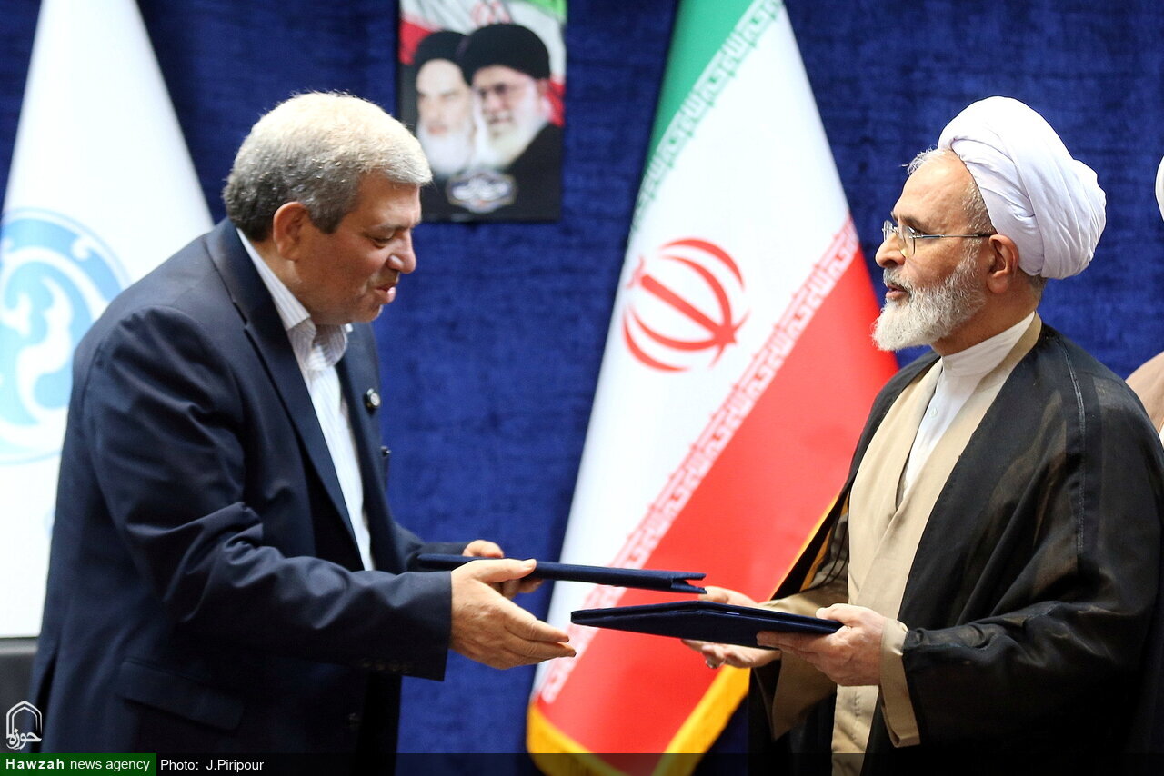 توقيع مذكرة تفاهم للتعاون المشترك بين الحوزات العلمية وهيئة الرعاية الاجتماعية