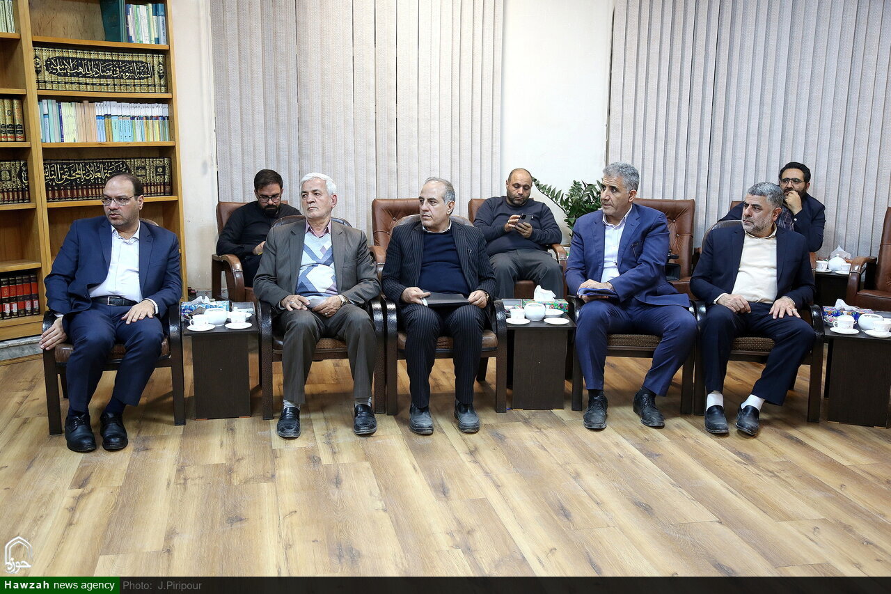 Положение Кума и Исламской революции в Иране и мире остаётся недооценённым / служение Куму — это служение исламскому миру и шиизму