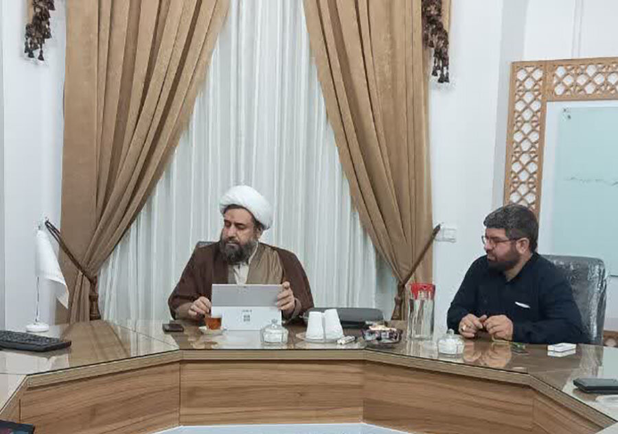 رہبر معظم نے حوزه کو فقط ایک تعلیمی و تحقیقی مرکز نہیں بلکہ سماجی اور سیاسی میدان میں بھی مؤثر ہونے پر تاکید کی ہے