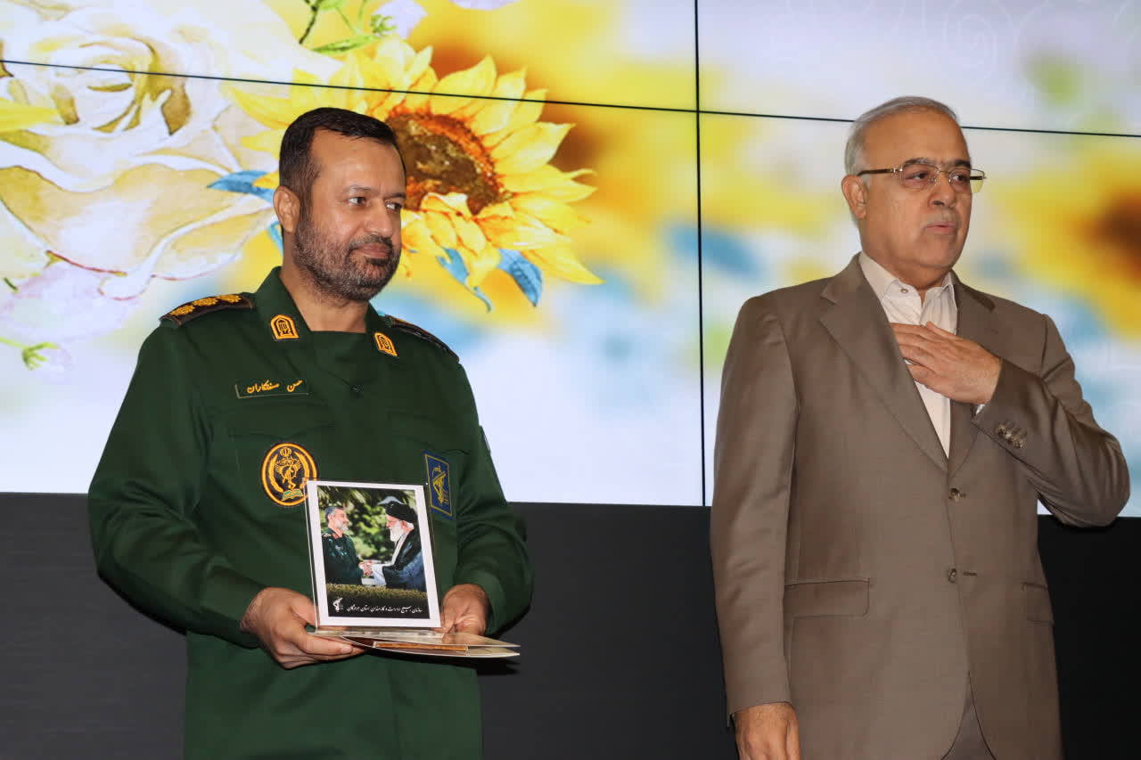 بسیج سدّ محکم در برابر جنگ ترکیبی دشمن است+عکس