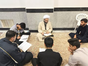 تصاویر/ پایش قرآنی طلاب مدرسه علمیه المهدی(عج) آران و بیدگل