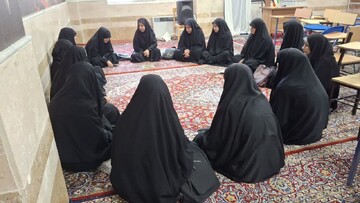 برگزاری حلقه های معرفتی ویژه خواهران طلبه نورآبادی