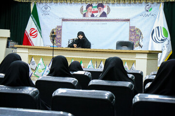 تصاویر/ اولین حلقه از سلسه نشست های تجربه های ماندگار