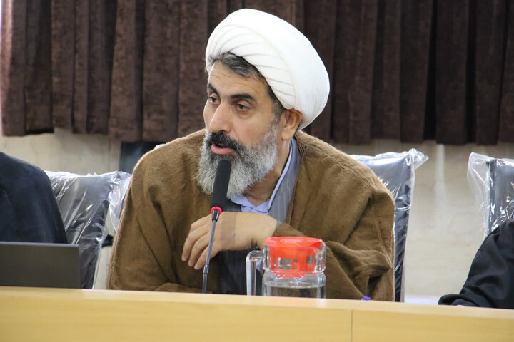 تصاویر|نشست مدیران مدارس علمیه با شورای معاونین مرکز مدیریت حوزه علمیه اصفهان 