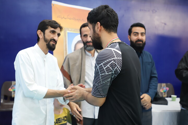 تصاویر / آیین اختتامیه و تجلیل از نفرات برتر جشنواره ورزشی طلاب استان کردستان