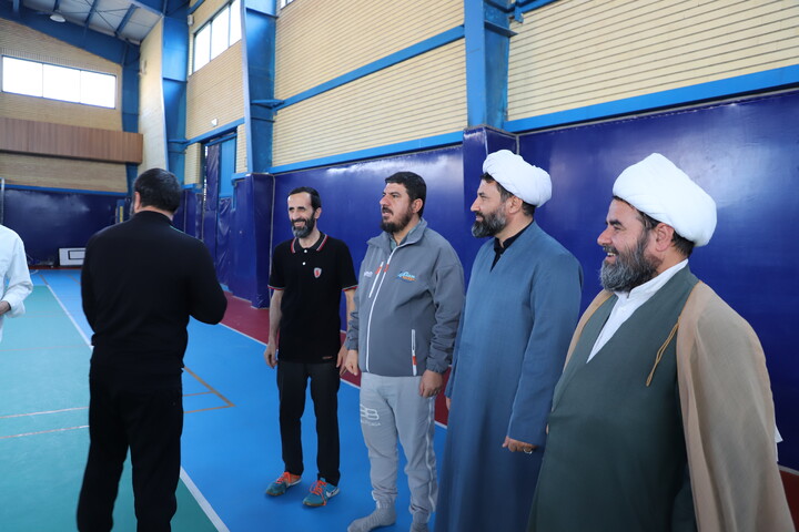 تصاویر / آیین اختتامیه و تجلیل از نفرات برتر جشنواره ورزشی طلاب استان کردستان