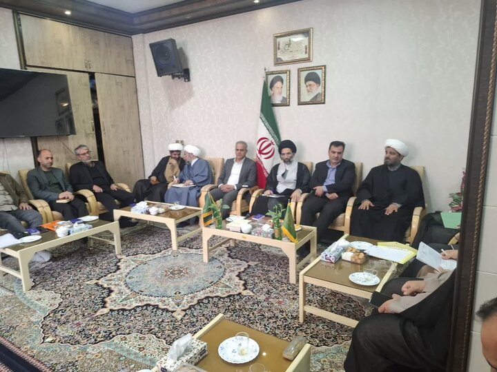 تصاویر/دومین جلسه شورای هماهنگی و گسترش فعالیت های قرآنی درکاشان