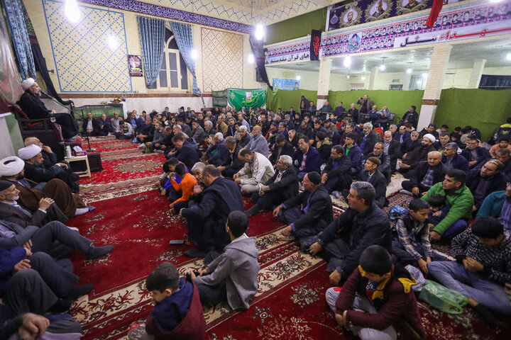 تصاویر / مراسم  تجلیل از مادران و همسران شهدا با حضور نماینده ولی فقیه در استان قزوین