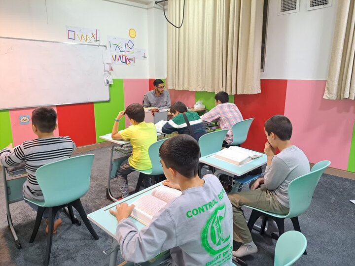 تصاویر/ دوره تخصصی آموزش حفظ قرآن در مسجد جامع نارمک