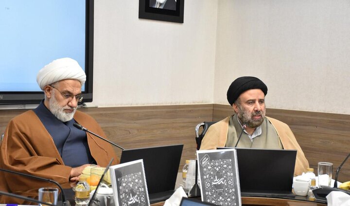 سلسله نشست‌های «حوزه پیشرو و سرآمد؛ چشم‌اندازی به آینده»