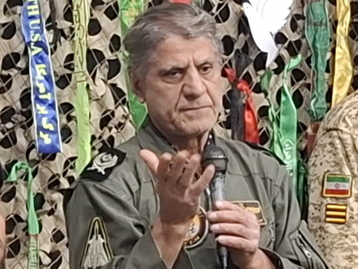 تصاویر/ یادواره شهدای ارتش و جنگ ۱۲ روزه درهیئت جوانان سجادیه کاشان