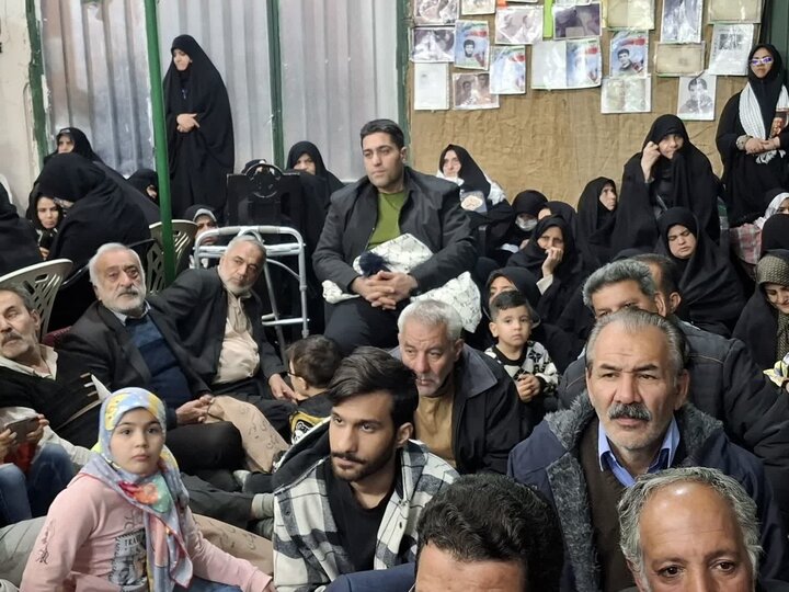 تصاویر/ یادواره شهدای ارتش و جنگ ۱۲ روزه درهیئت جوانان سجادیه کاشان