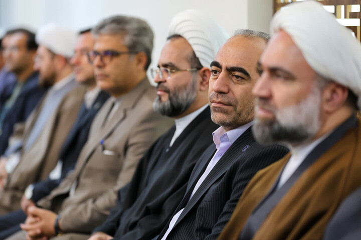 تصاویر / دیدار نماینده ولی فقیه در آذربایجان شرقی با دانشجویان تبریزی