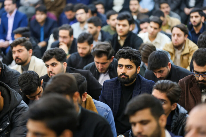 تصاویر / دیدار نماینده ولی فقیه در آذربایجان شرقی با دانشجویان تبریزی