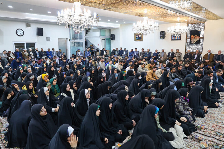 تصاویر / دیدار نماینده ولی فقیه در آذربایجان شرقی با دانشجویان تبریزی