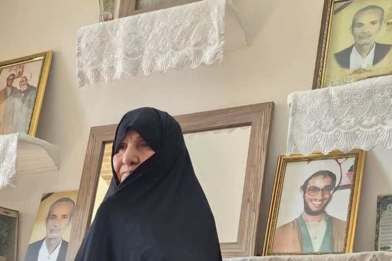 تجلیل از صبر و تربیت اسلامی مادر شهید طلبه محمدرضا احمدی